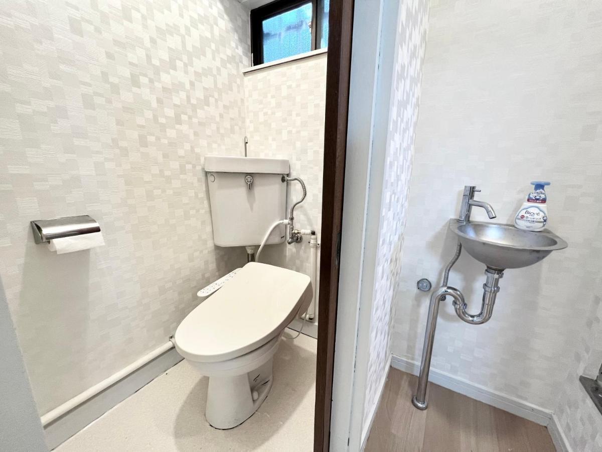 Tranquil House With 3 Bedrooms 7Min To Metro Straight To Shinjuku And Shibuya Токіо Екстер'єр фото