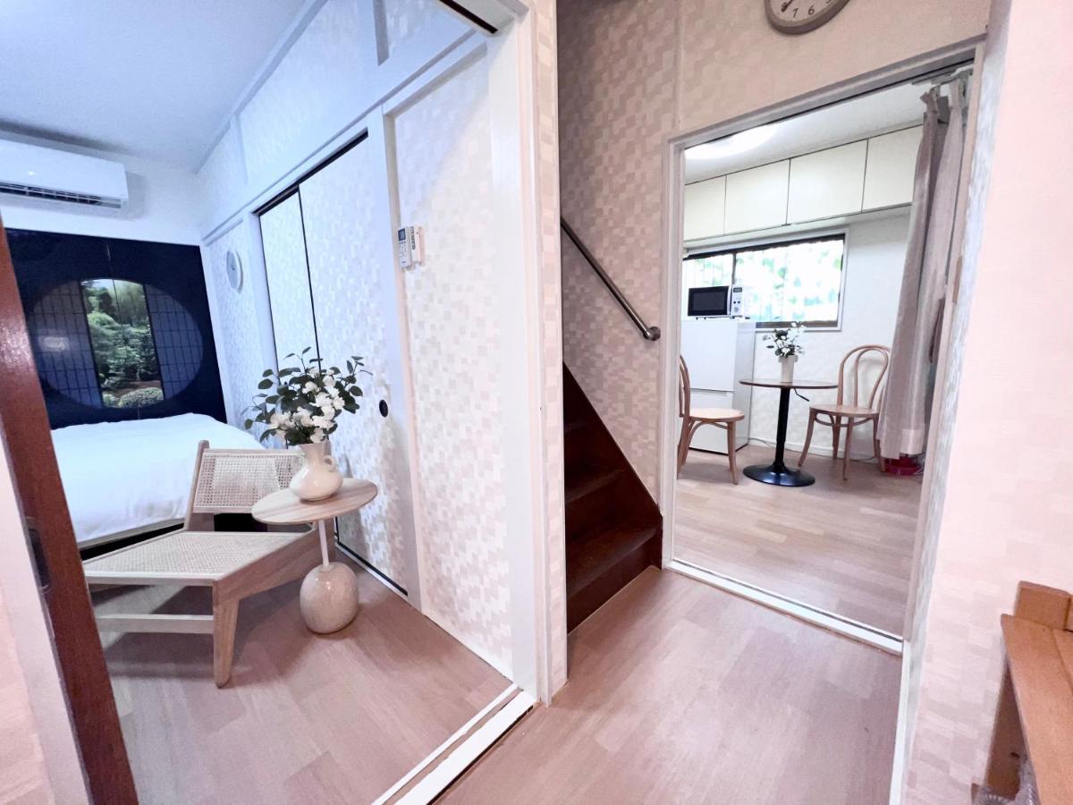 Tranquil House With 3 Bedrooms 7Min To Metro Straight To Shinjuku And Shibuya Токіо Екстер'єр фото