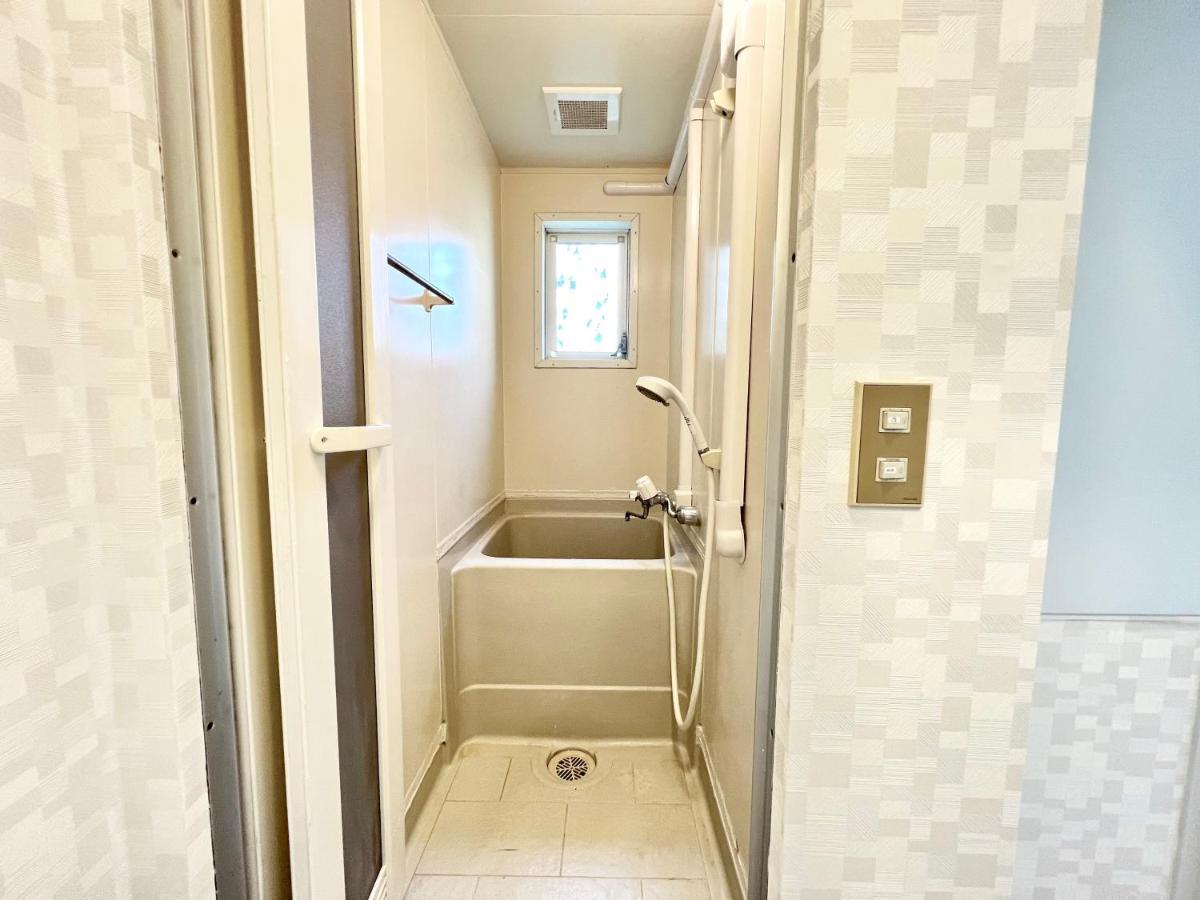 Tranquil House With 3 Bedrooms 7Min To Metro Straight To Shinjuku And Shibuya Токіо Екстер'єр фото